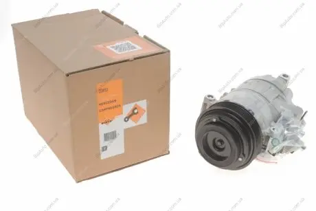 Компрессор кондиционера DB C W202 93-01, E W210 93-03, G W463 96-, ML W163 98-05, S W140 91-98, SLK R170 96-04, Sprinter 95-02, V W638 96-0 NRF 32053
