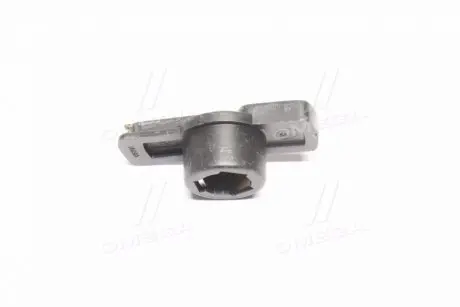 Бегунок распределителя зажигания Hyundai Elantra, SCoupe -95, Excel -94, Stellar -89 MOBIS 2713111000