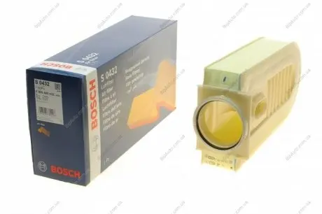 Воздушный фильтр MB C W204/E W212/ML W166 OM651 BOSCH F026400432