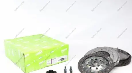Комплект зчеплення + маховик Valeo 837073