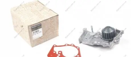 Насос водяной, LWP0930, 30455, 42050Z, RENAULT 210105707R