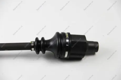 Полуось Kangoo 1.5dCi/1.9dTi -02 Пр. (21 нар./23 вн. зуб., ABS 26 зуб.) BGA DS7301RA