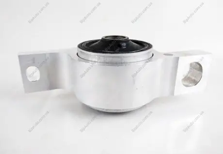Сайлентблок переднего рычага нижнего TOYOTA Toyota / Lexus / Daihatsu 4807630040