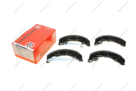 Тормозные колодки барабан Skoda Fabia/VW Polo/Seat ZIMMERMANN 109901003