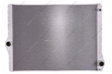 Радиатор охлаждения двигателя NISSENS 60776 (фото 1)