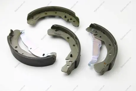 Гальмівні колодки барабанні FERODO FSB545