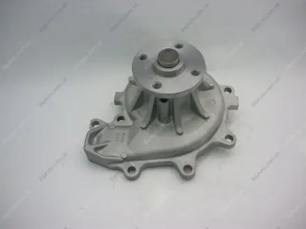 Насос водяний Богдан, ISUZU (дв. 4HF1/4HG1/4HG1-T,4HE1-T) GWIS-42A GMB GWIS42A