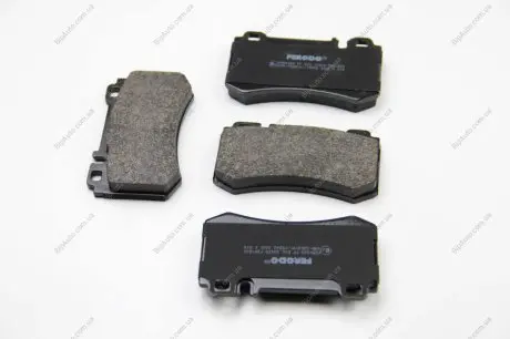 Комплект тормозных колодок, дисковый тормоз FERODO FDB1809