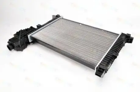 Радиатор MB Sprinter 2.3-2.9 95-06 THERMOTEC D7M021TT