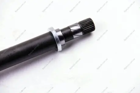 Полуось Logan/Clio 1.4-1.6 ALK 04- Пр. BGA DS7347R