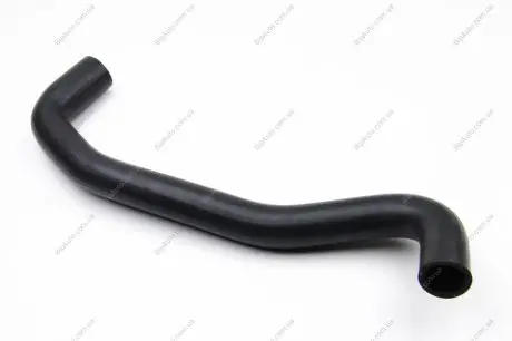 Патрубок радиатора нижн. Berlingo/Partner 2.0HDI 02- BSG BSG70720135