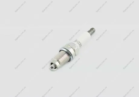 Свеча зажигания VOLKSWAGEN 101 905 617 VAG 101905617