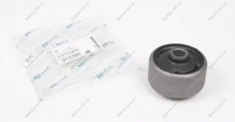С/блок подвески зад. спереди лв/пр Ford Mondeo III kombi 2000-2007 MEYLE 7147100005
