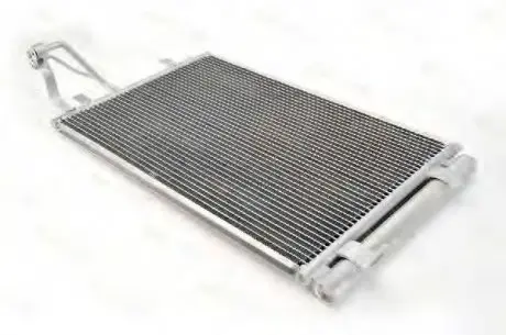 Радіатор кондиціонера THERMOTEC KTT110311