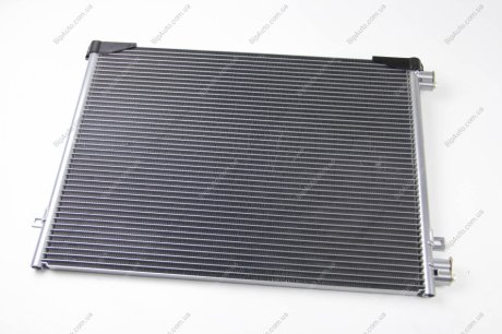 Радиатор кондиционера Trafic/Vivaro 2.0/2.5 CDTi/dCi 06> THERMOTEC KTT110228 (фото 1)
