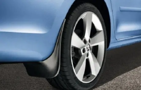 Брызговики Skoda Rapid задние к-т VAG 5JJ075101