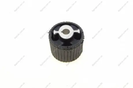 Втулка задн. балки 5 535 i 09-/6 650 i 11-/7 740 D 09- BMW 33316792873