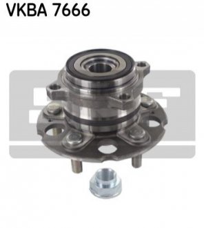 Комплект підшипників колеса задній. (z piastą) HONDA CR-V IV 2.0/2.2D 10.12- SKF VKBA7666