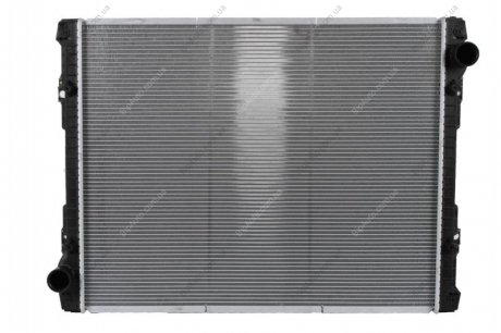 Радиатор системы охлаждения NISSENS 672590 (фото 1)