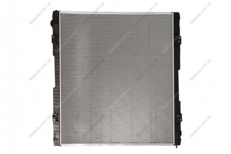 Радиатор системы охлаждения NISSENS 640670 (фото 1)