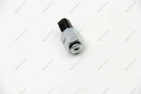 Датчик включення заднього ходу 30-840-010 BSG BSG30840010 (фото 1)