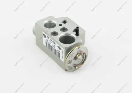 Розширювальний клапан, кондиціонер VOLKSWAGEN VAG 7H0820679C
