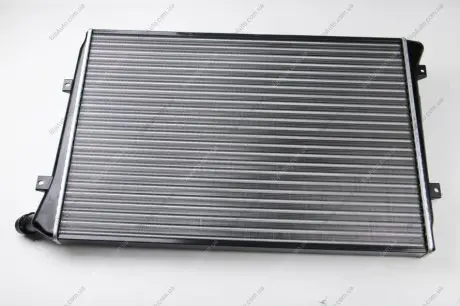 Радиатор, охлаждение двигателя THERMOTEC D7W036TT