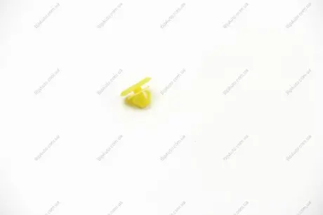 Кліпса бампера заднього Connect 02- 30-995-028 BSG BSG30995028