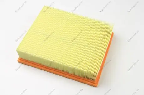 Фільтр повітряний Range Rover II 94-/Discovery II 98-/Defender 98- CLEAN FILTERS MA1350