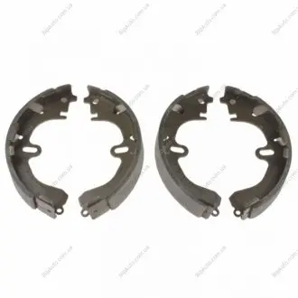 Тормозные колодки барабанные BLUE PRINT ADT34132