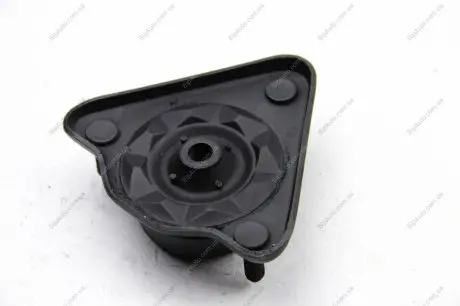 Опора стійки амортизатора BSG BSG30700011