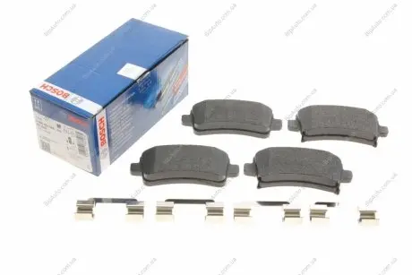Комплект тормозных колодок, дисковый тормоз BOSCH 0986494586