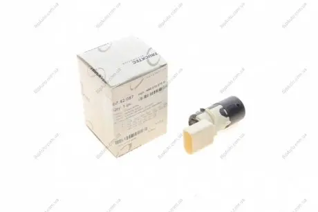 Датчик, система помощи при парковке AUTOMOTIVE TRUCKTEC 0742087 (фото 1)