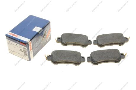 Тормозные колодки задние BOSCH 0986495368