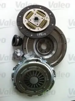 Комплект сцепления + маховик Valeo 835004