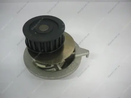 Насос водяний OPEL ASTRA, KADETT GMB GWO-10A