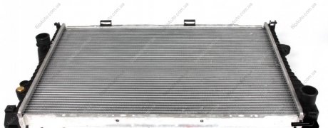 Радиатор охлаждения NRF 53722 (фото 1)