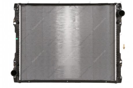 Радиатор системы охлаждения NISSENS 67259A