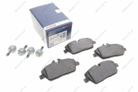 Тормозные колодки, дисковые. 0 986 494 813 BOSCH 0986494813