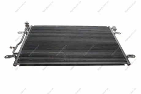 Конденсор кондиціонера COND AUDI A4 03-ALL Van Wezel 03005199