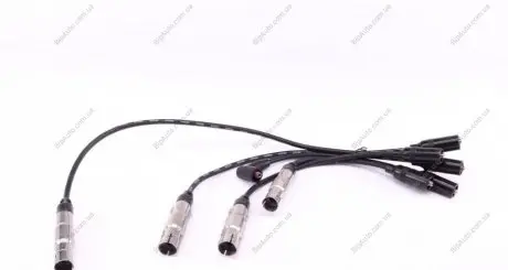 Комплект проводов AUDI/VW A4/Passat &quot;1,6 &quot;94-00 BREMI 998 (фото 1)