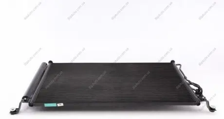 Радіатор кондиціонера (з осушувачем) Hyundai Santa Fe II 2.2 CDRi/2.7 06-12 NRF 35965