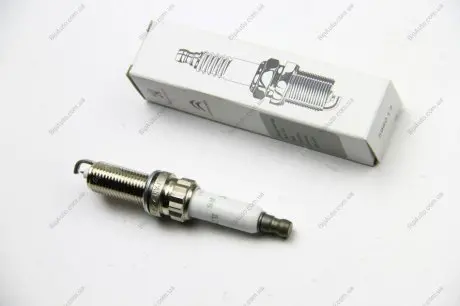 СВІЧКА ЗАПАЛЮВАННЯ БЕНЗ PEUGEOT / CITROEN Peugeot/Citroen 5960L5