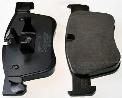 Тормозные колодки дисковые перед. CITROEN C4 GRAND PICASSO II, C4 PICASSO II PEUGEOT 308 II, 308 SW II 1.2-2.0D 02.13- Denckermann B111325
