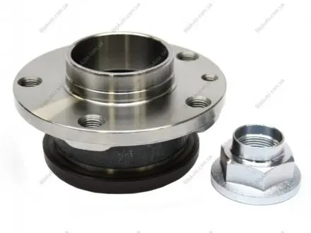Комплект подшипника ступицы колеса STARLINE LO23503