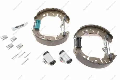 Комплект тормозных колодок BOSCH 0204114669
