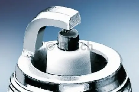 Свічка запалювання BOSCH 0242240660