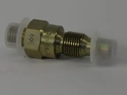 Клапанная форсунка BOSCH 0437004002