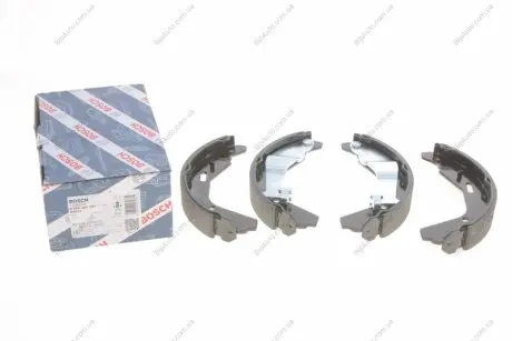 Комплект тормозных колодок BOSCH 0986487707