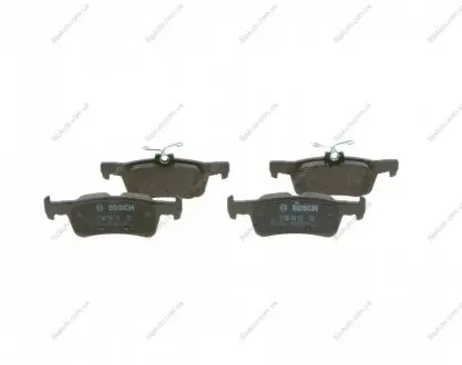 Тормозные колодки, дисковые. 0 986 494 715 BOSCH 0986494715